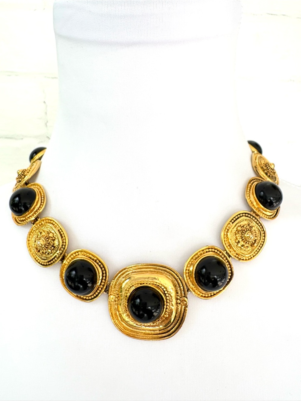 Vintage Etruscan Revival Style Black Cabochons Gold Tone Choker Chunky Necklace